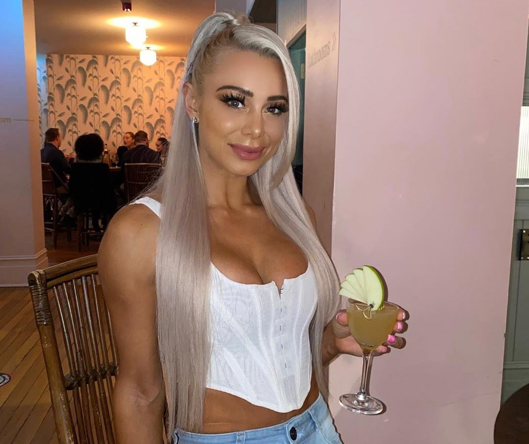 How I Stay Shredded Whilst Being A Social Butterfly-Lauren Simpson Fitness